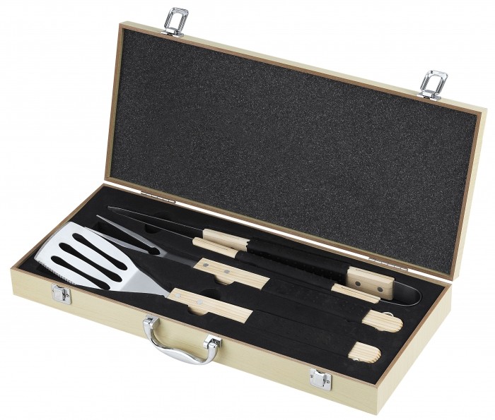 zestaw-akcesoriow-do-grilla-w-drewnianej-skrzynce-a80a10e450a448a99e5ef810f12804c9-8933230e.jpg En uppsättning grilltillbehör i en trälåda - Bild 1